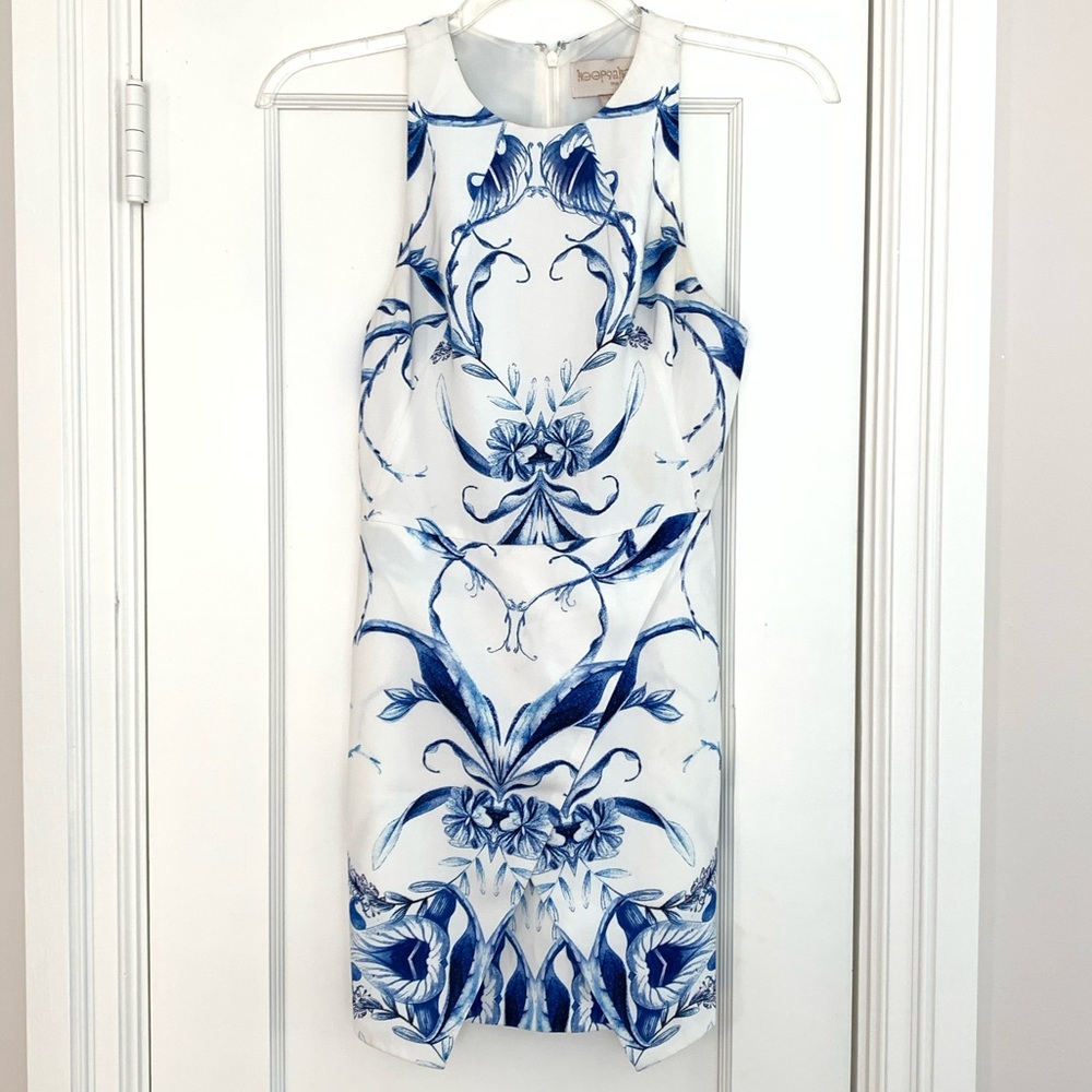 White and pour floral sundress